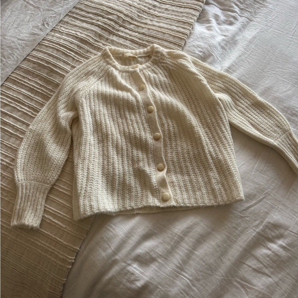 Sezane sweater